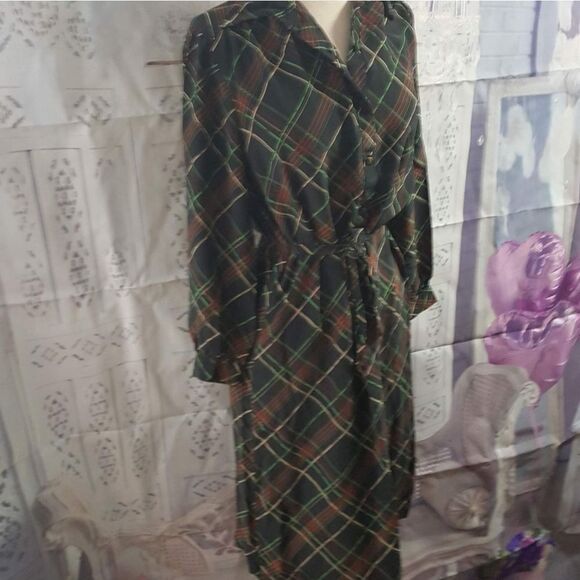 1980s Vintage Pierre Balmain Plaid Shirt Dress Siz - Picture 3 of 6